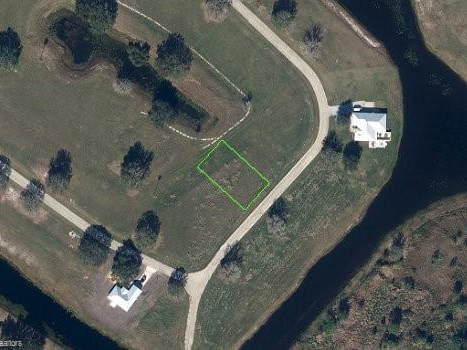 1513 Blue Heron Drive, Sebring, Florida 33876