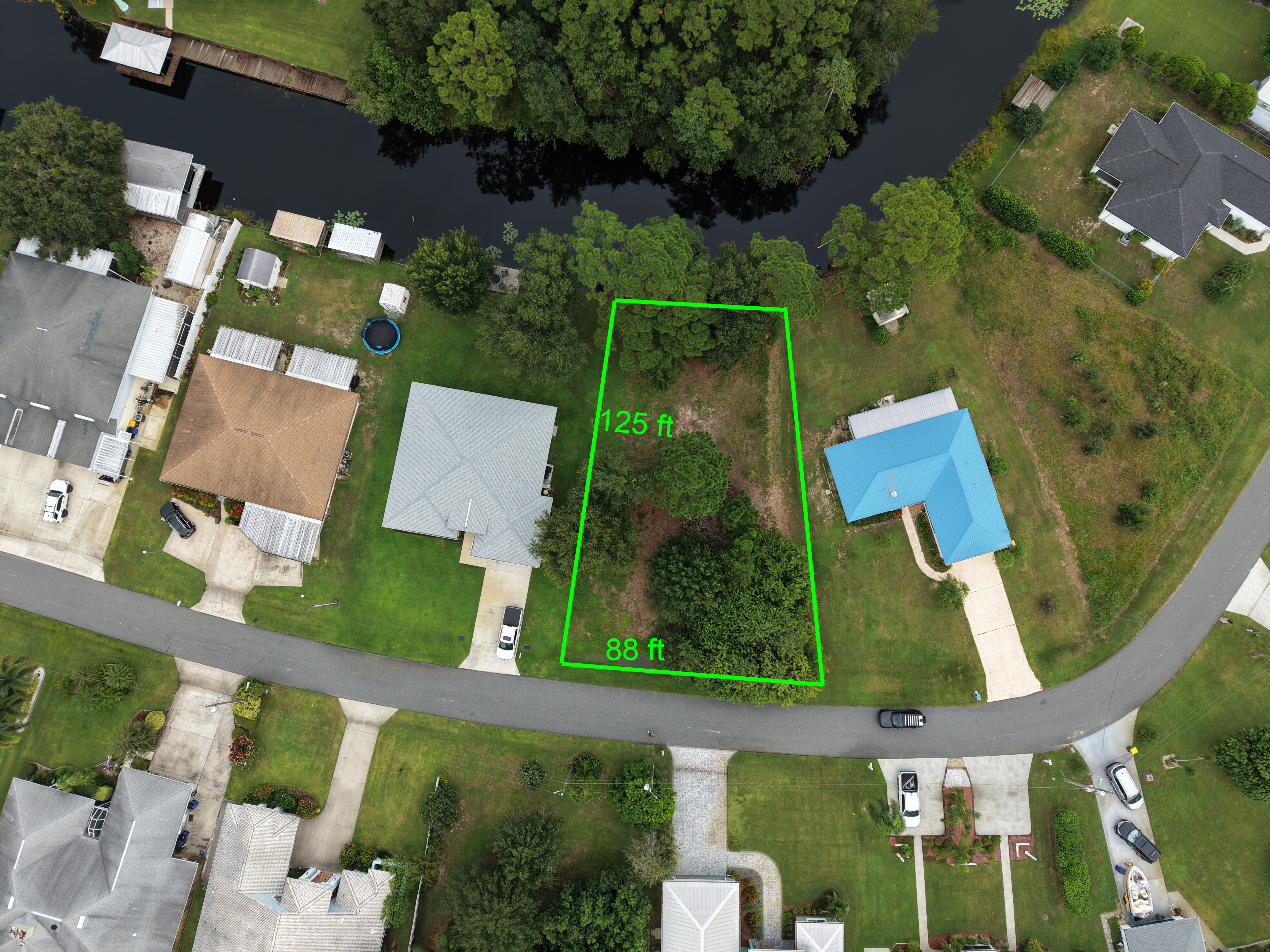 131 Blue Moon Avenue, Lake Placid, Florida 33852